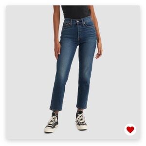 Size 30 and 31 Levi's Women's High-Rise #Wedgie
Straight Cropped #Jeans - Indigo